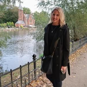 Meet your Posher, Lyne